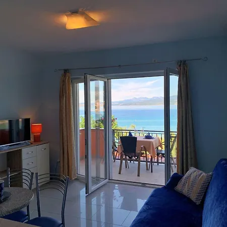 3 By Interhome Apartmán