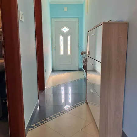 3 By Interhome Apartmán Šilo