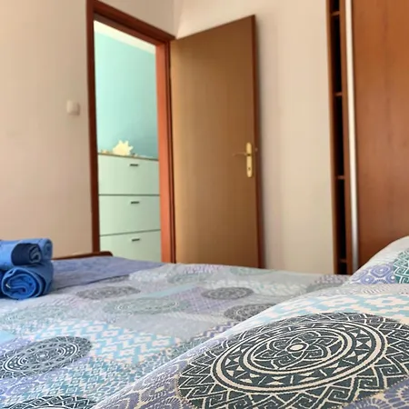 3 By Interhome Apartmán Šilo